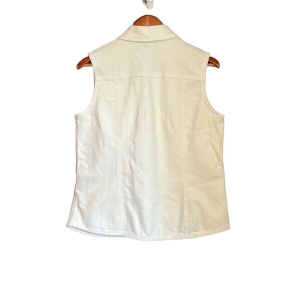 Chico's White Sleeveless Vest - Picture 6 of 10